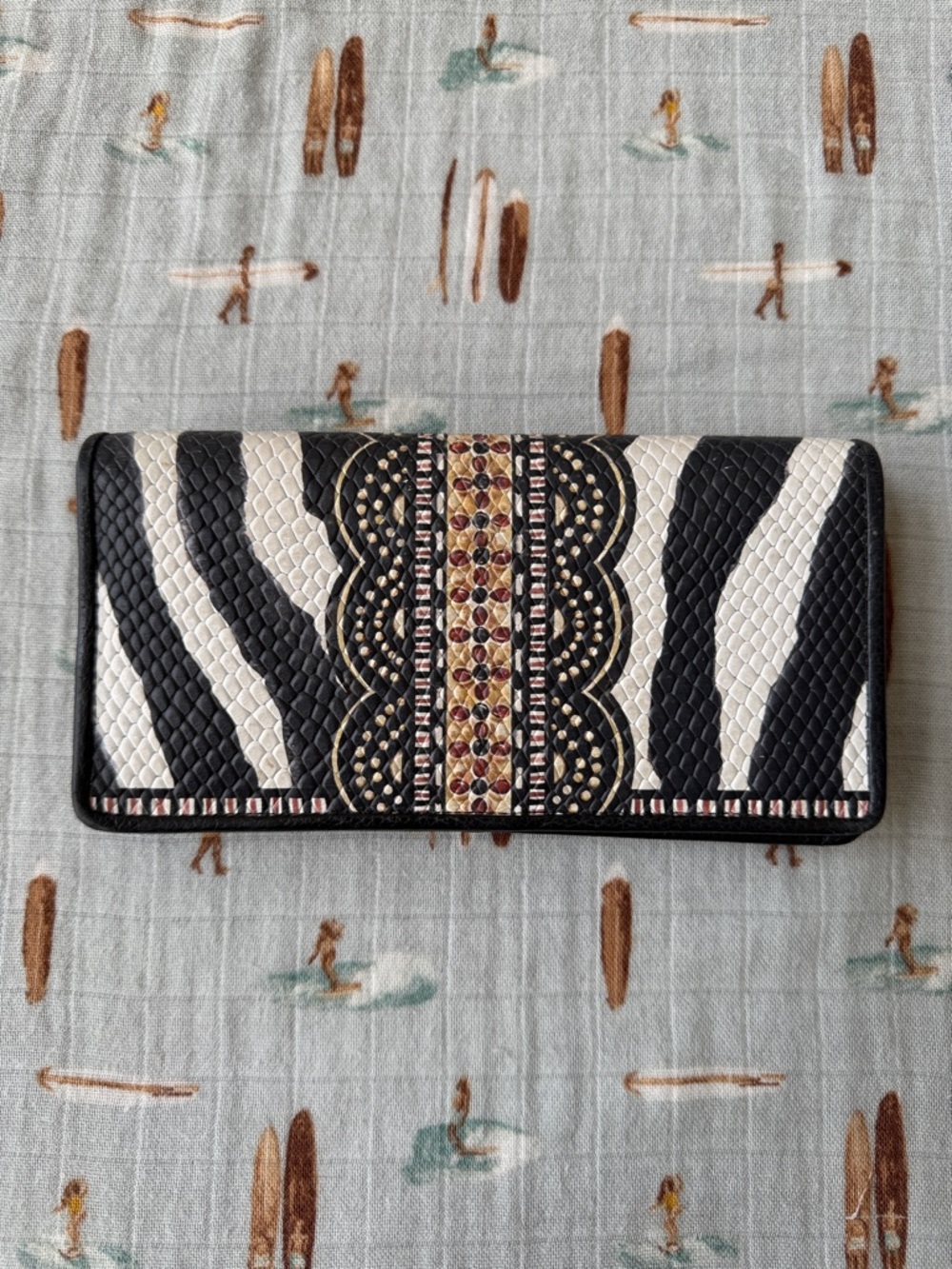 Brighton Africa Stories Black & White Rockmore Wallet-EUC